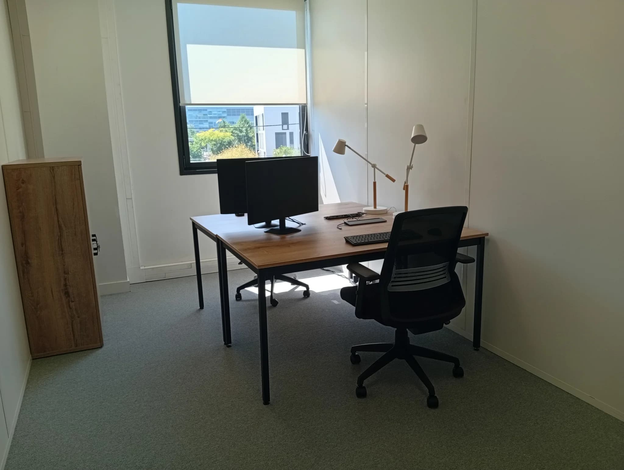 Bureau 104