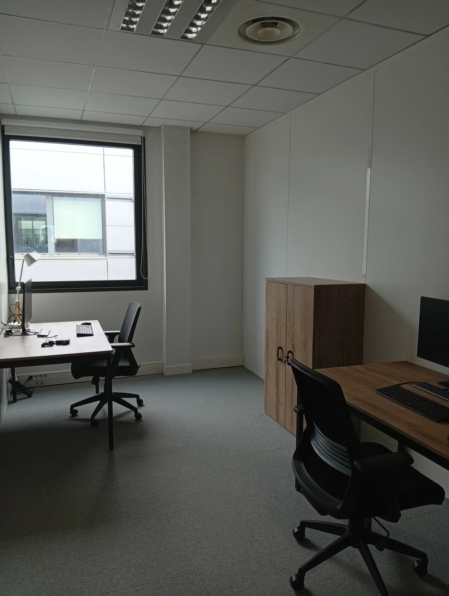 Bureau 112